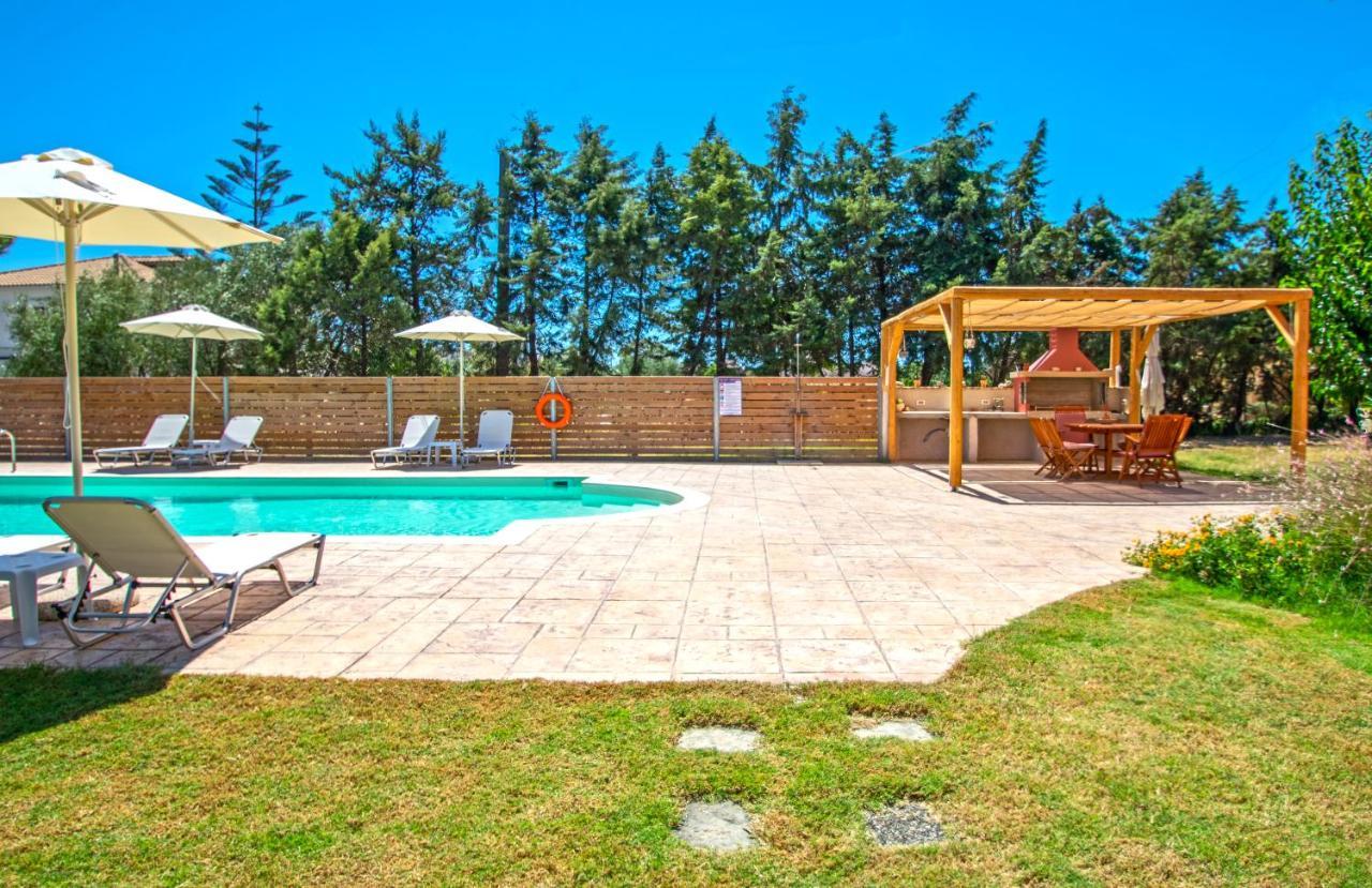 Elegant Maisonettes Kalamaki Exterior photo