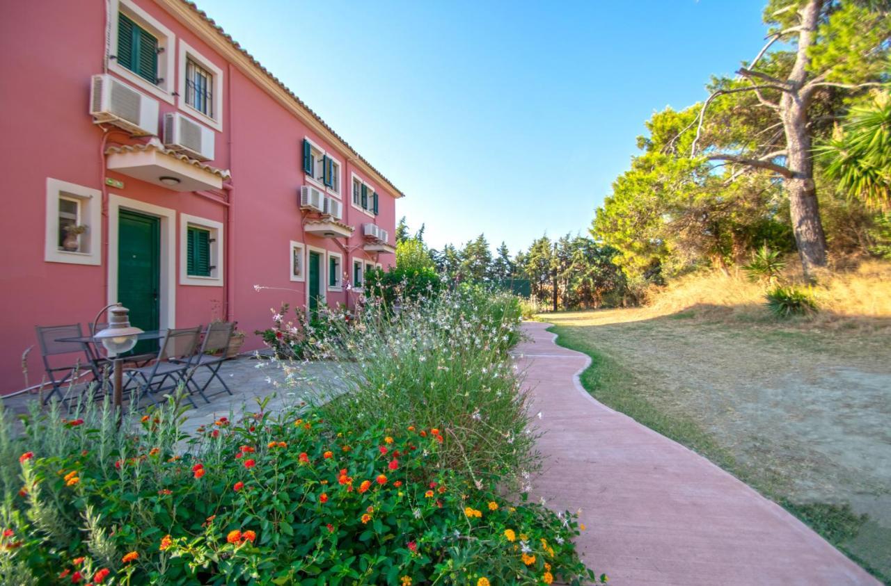 Elegant Maisonettes Kalamaki Exterior photo