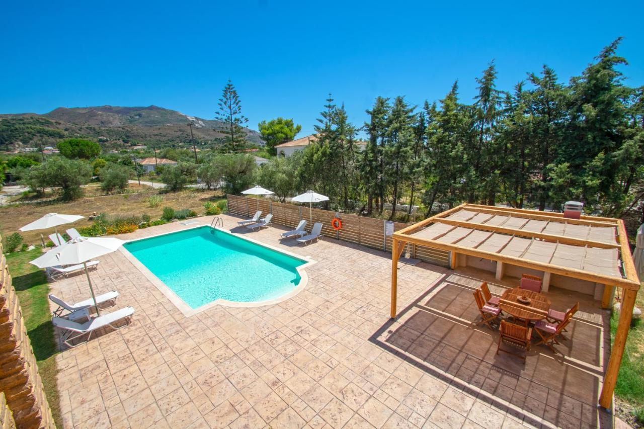 Elegant Maisonettes Kalamaki Exterior photo